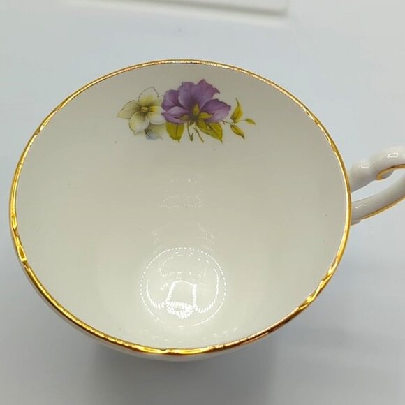 Regency English Teacup & Saucer Fine Bone China Made in England Floral Gold Trim - Picture 7 of 9